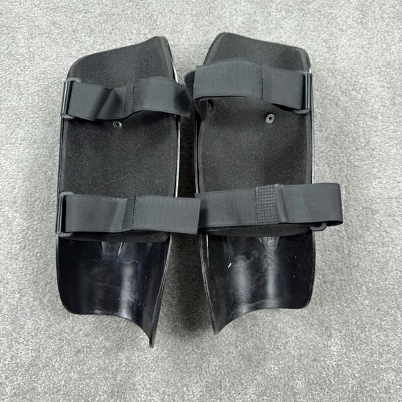 JOFA Slalom Ski Guards Adjustable Straps Protective Gear Downhill Winter - Picture 3 of 6